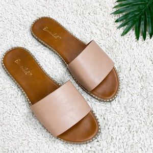 BONNIBEL Slide On Sandal